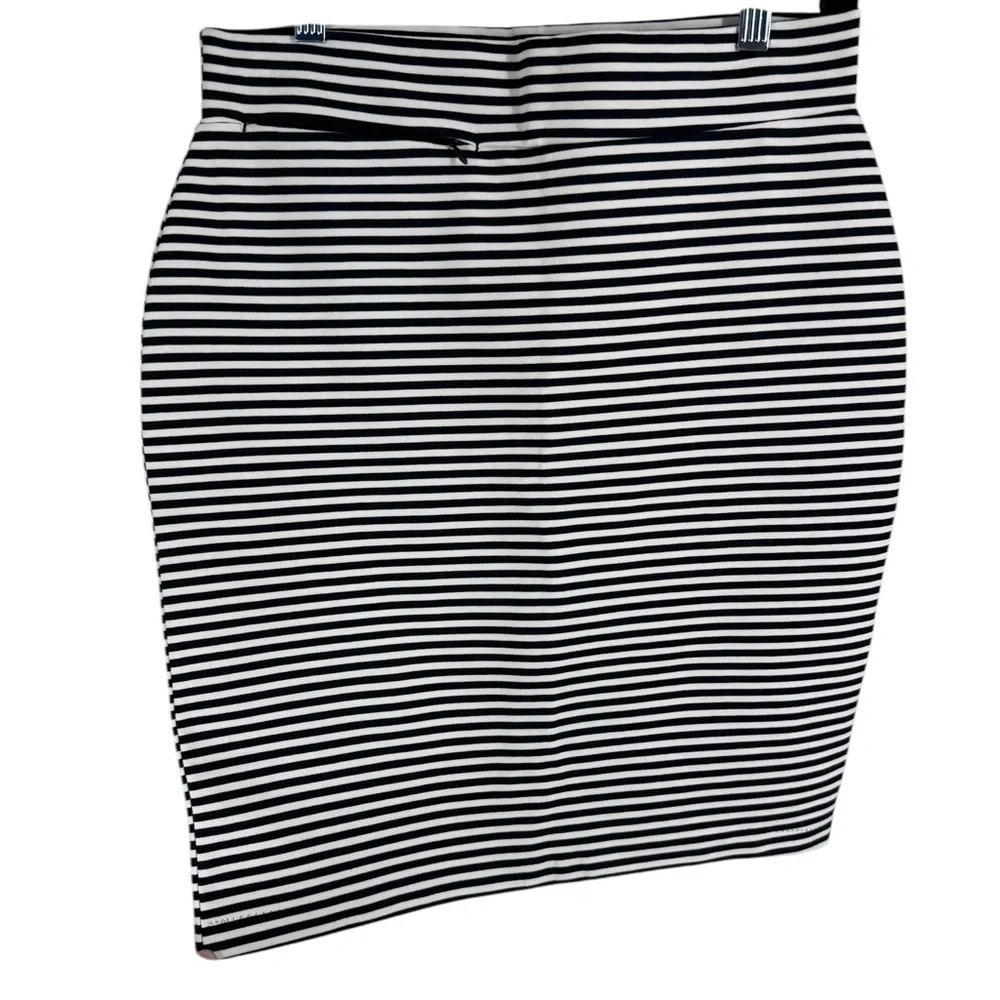 Toad & Co | Black & White Striped Pencil Skirt Tencel Lyocell Blend